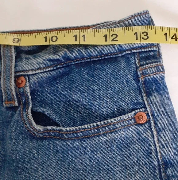 LEVI'S WEDGIE Size 26 Blue Very Good Condition. - Picture 5 of 9